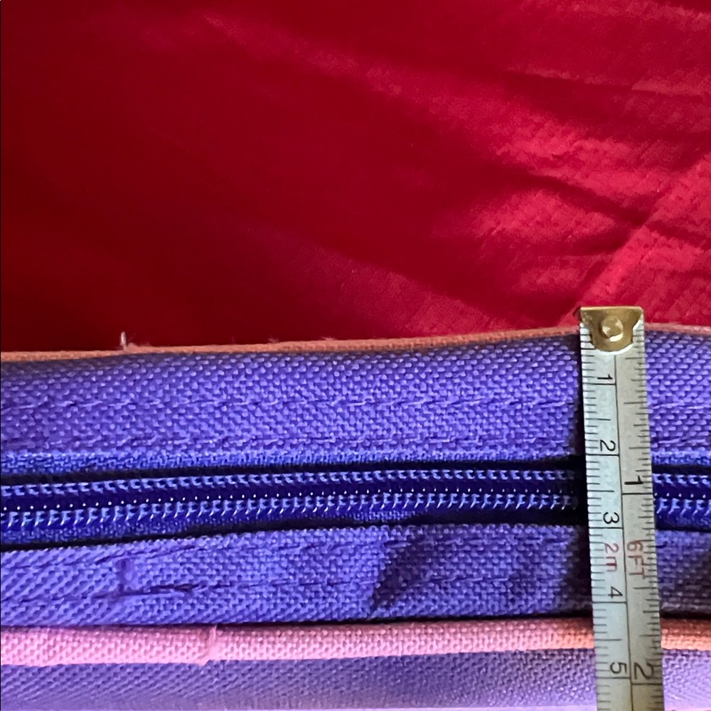 Bible Cover “God’s Girl” Purple Bag with Pink Edges - Picture 8 of 8